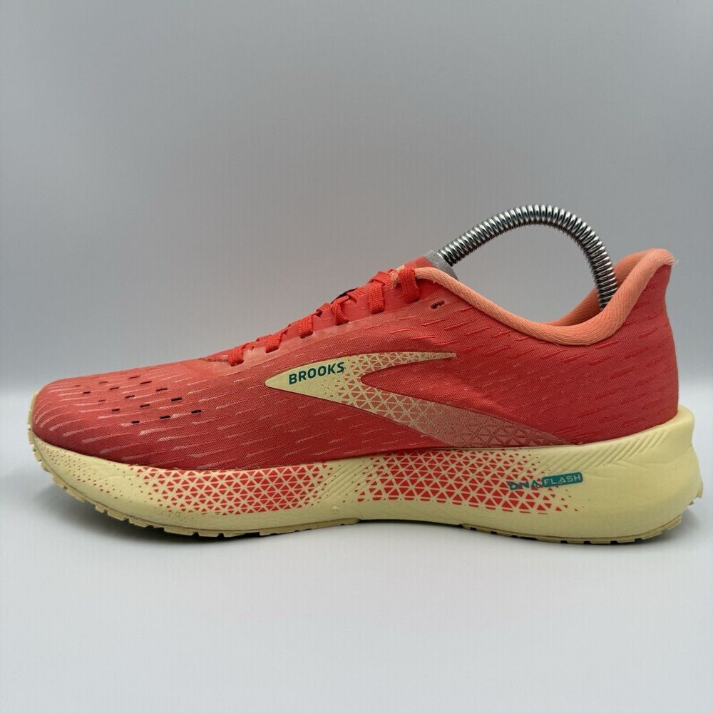 Brooks Hyperion Orange Yellow Running Shoes Sneakers Womens Size 9.5 1203281B876 - Picture 2 of 10